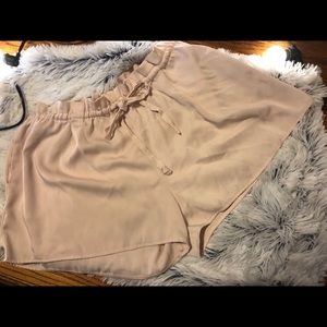Ballerina pink wide leg shorts